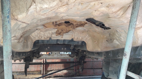 โครงหัวเก๋ง Hino 9J สภาพดี อุปกรณํไม่ครบ ขายตามสภาพ