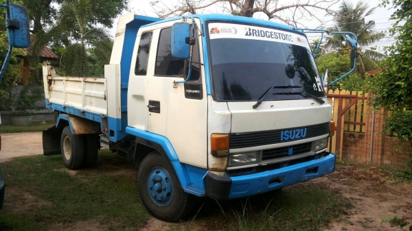 ขายรถ 6 ล้อดัมพ์ isuzu rocky 195