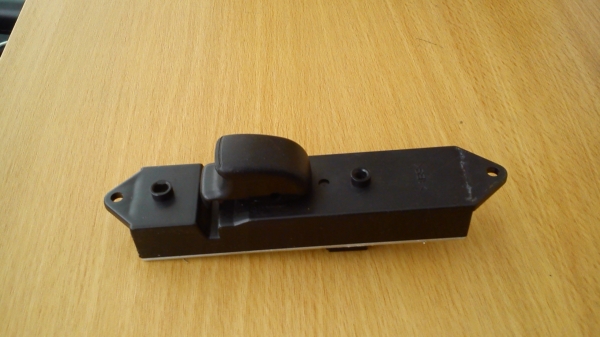 สวิตช์ กระจกไฟฟ้า Mitsubishi สวิตช์ กระจกไฟฟ้า Mitsubishi