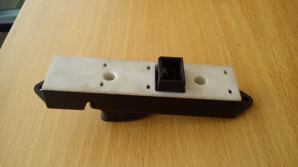 สวิตช์ กระจกไฟฟ้า Mitsubishi สวิตช์ กระจกไฟฟ้า Mitsubishi