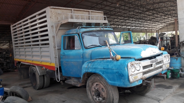 ISUZU สภาพพร้อมใช้ ทะเบียนเต็ม พร้อมโอน