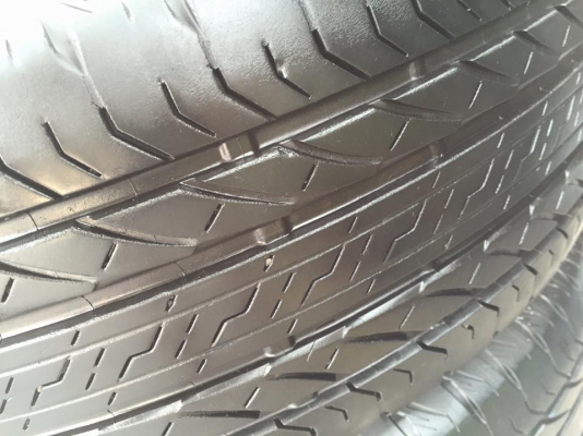 ขายยาง BRIDGESTONE ECOPIA EP850 255-65-17 ปี15 ดอกนิ่ม สภาพสวย ใช้งานได้อีกนาน ชุดละ 8,500 บาท