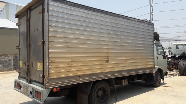 HINO เครื่องดี คัสซีสวย ทะเบียน ยาง เต็ม HINO เครื่องดี คัสซีสวย ทะเบียน ยาง เต็ม