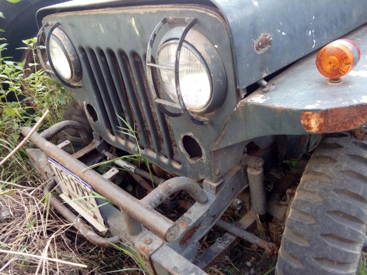 Jeep forrd 4x4 ขับซ้าย ทะเบียนแท้ ขับโอน ขาย 130,000 บาท