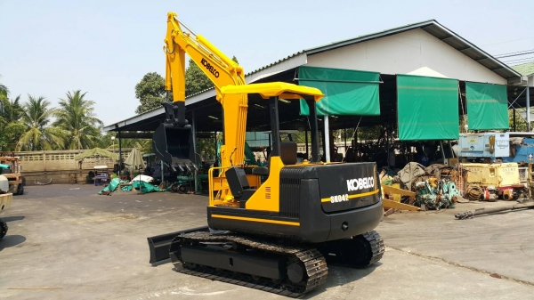 ขาย รถขุด KOBELCO รุ่น SK042 มือสองญี่ปุ่น แทรกเหล็ก สลักแน่น ปั้มนิ้ว คอนโทรลสั้น ขนาด เทียบเท่า PC45 ทำงานไว มือถือ/LINE ID : 0818753444