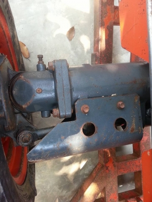 ูโบต้า L4708 4 WD ใบมีดตราช้าง ทำงาน 813 ชั่วโมง เล่มทะเบียนพร้อม จด ต.ค.2556