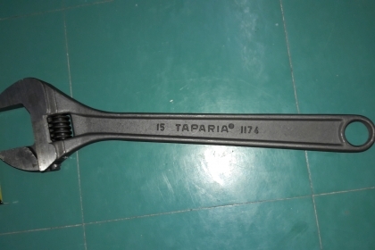 ขายประแจเลื่อนทาปาเรียขนาด15" TAPARIA Made in India.