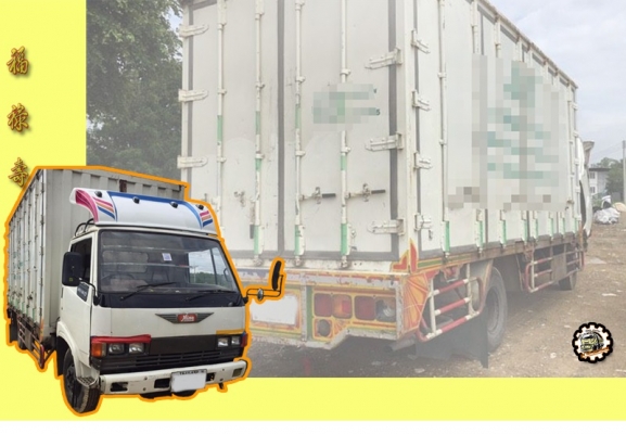 สวัสดีดีปีใหม่ไทย ขอให้ ทุกๆท่าน มีความสุข สมหวังทุกประการ และขอให้เดินทางปลอดภัย ตลอด เทศกาลสงกรานต์นี้ ด้วย เทอญ