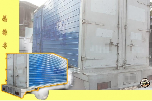 สวัสดีดีปีใหม่ไทย ขอให้ ทุกๆท่าน มีความสุข สมหวังทุกประการ และขอให้เดินทางปลอดภัย ตลอด เทศกาลสงกรานต์นี้ ด้วย เทอญ