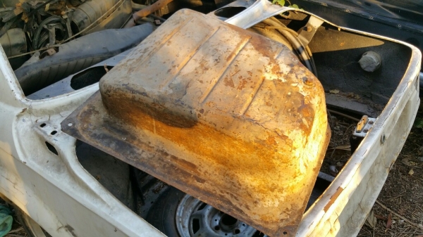 ถ้งน้ำมัน bmw 2002 1602