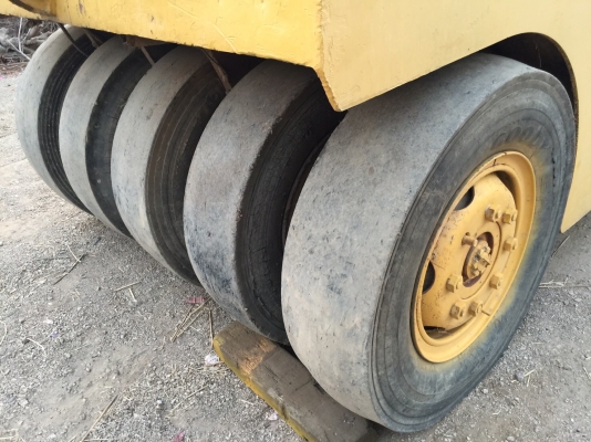 ขายด่วนรถบด2ล้อเหล็กสั่นหน้าสั่นหลังขนาด8ตันSAKAI SW70C ตรวจเช็คพร้อมใช้ทำสี เล่มทะเบียน