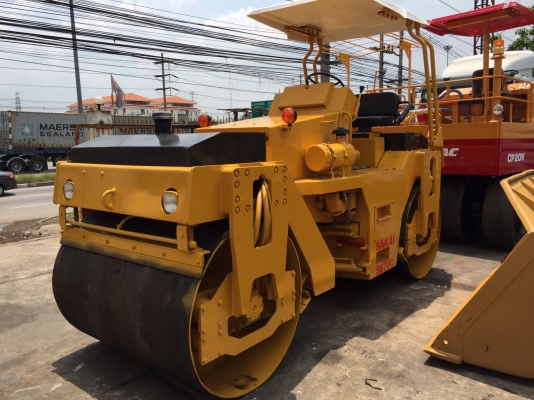 ขายด่วนรถบด2ล้อเหล็กสั่นหน้าสั่นหลังขนาด8ตันSAKAI SW70C ตรวจเช็คพร้อมใช้ทำสี เล่มทะเบียน