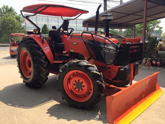 ขายรถไถ Kubota M7040 (4WD) พร้อมดันหน้า ผานพรวนช้าง รถพร้อมใช้งานครับ ขายรถไถ Kubota M7040 (4WD) พร้อมดันหน้า ผานพรวนช้าง รถพร้อมใช้งานครับ