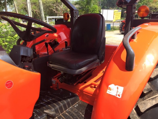 ขายรถไถ Kubota M7040 (4WD) พร้อมดันหน้า ผานพรวนช้าง รถพร้อมใช้งานครับ ขายรถไถ Kubota M7040 (4WD) พร้อมดันหน้า ผานพรวนช้าง รถพร้อมใช้งานครับ