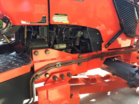 ขายรถไถ Kubota M7040 (4WD) พร้อมดันหน้า ผานพรวนช้าง รถพร้อมใช้งานครับ ขายรถไถ Kubota M7040 (4WD) พร้อมดันหน้า ผานพรวนช้าง รถพร้อมใช้งานครับ