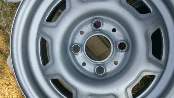 ล้อกะทะ bmw 2002 1602 e21 e30