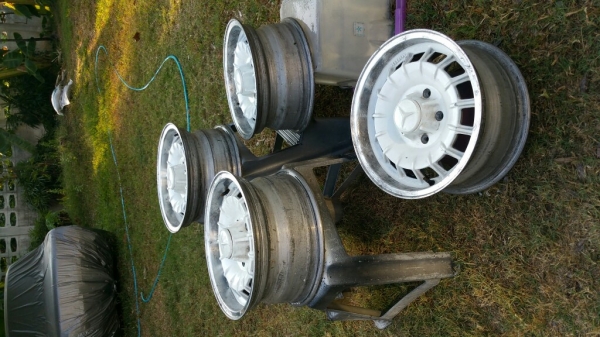 ล้อแมกซ์ mercerdes benz w114 w115 w123 w107
