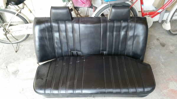 เบาะหลัง bmw e30