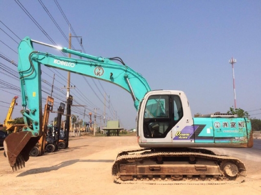 ขายรถแบคโฮ KOBELCO SK200 MARK6 รถนอกนำเข้า สภาพสวยพร้อมใช้งาน มีVDOการทำงานครับ