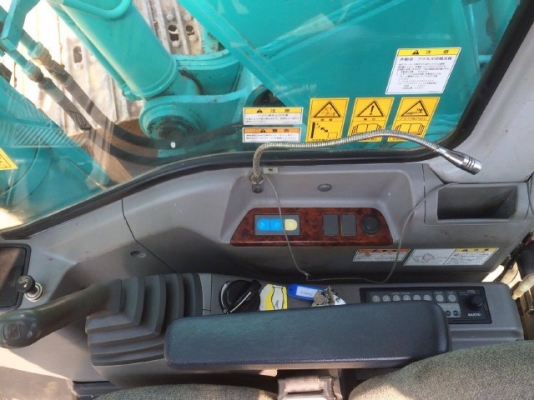 ขายรถแบคโฮ KOBELCO SK200 MARK6 รถนอกนำเข้า สภาพสวยพร้อมใช้งาน มีVDOการทำงานครับ ขายรถแบคโฮ KOBELCO SK200 MARK6 รถนอกนำเข้า สภาพสวยพร้อมใช้งาน มีVDOการทำงานครับ