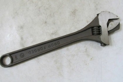 ขายประแจเลื่อนทาปาเรียรุ่นเก่าสลับปากได้ขนาด10" TAPARIA Made in India.