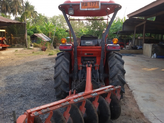 ปัญญาแทรคเตอร์..จัดมาให้ครับ ด่วน!!!คูโบต้า L3608 พร้อมใบมีดคานล่าง พร้อมผาน6 ตราช้าง22&times;6รถไร่สีเดิมๆ