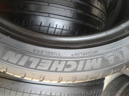 215/45R17 MICHELIN Pilotsport3 ปี14 ชุด 4 เส้น tel.081-427-3941 ไอดีไลน์ 0814273941 215/45R17 MICHELIN Pilotsport3 ปี14 ชุด 4 เส้น tel.081-427-3941 ไอดีไลน์ 0814273941