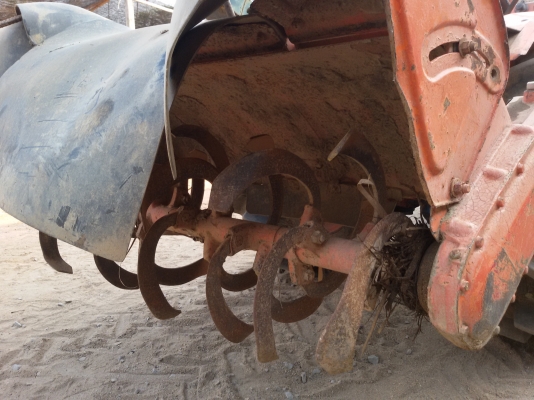 ปัญญาแทรคเตอร์..จัดมาให้ครับ ด่วน!!!คูโบต้าB6000  พร้อมโรตาลี่ รถเข้าร่องอ้อย