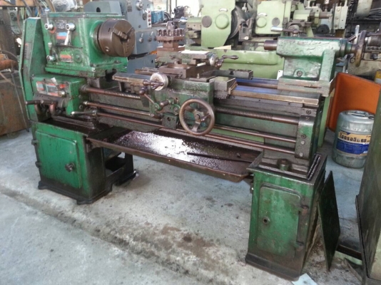 ขายเครื่องกลึงใต้หวัน3เพลาราคาถูกๆสุดพิเศษครับ ขายเครื่องกลึงใต้หวัน3เพลาราคาถูกๆสุดพิเศษครับ