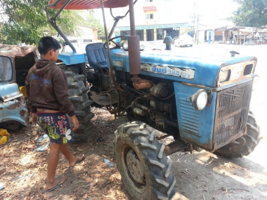 รถไถแชมป์384SLX - เครื่อง3สูบ - ไม่มีอุปกรณ์ - 2เพลา - พวงมาลัยเพาเวอร์