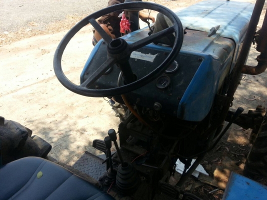 รถไถแชมป์384SLX - เครื่อง3สูบ - ไม่มีอุปกรณ์ - 2เพลา - พวงมาลัยเพาเวอร์