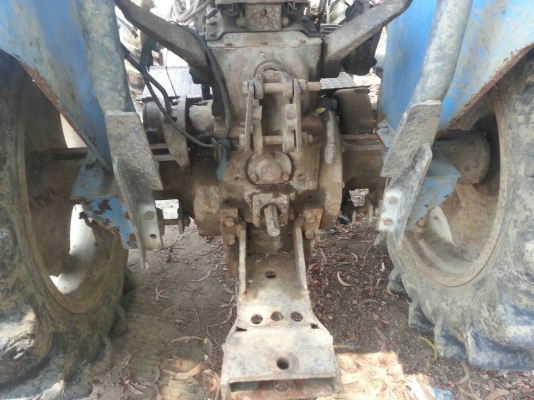 รถไถแชมป์384SLX - เครื่อง3สูบ - ไม่มีอุปกรณ์ - 2เพลา - พวงมาลัยเพาเวอร์