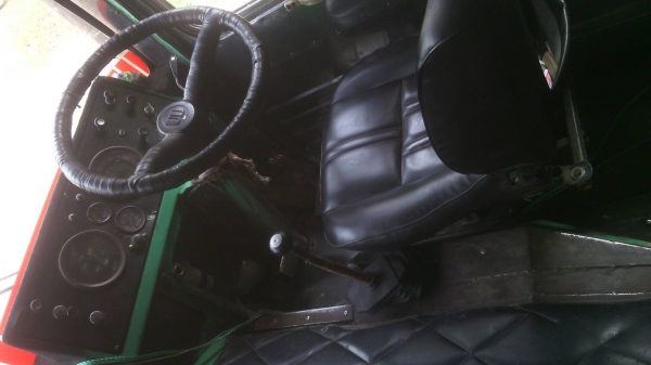 ขายรถบัสพัดลม HINO KM 350 ยาว 8 เมตร 32 ที่นั่ง ป้าย 30 ราคา 200000