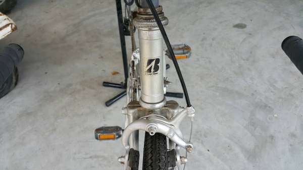 บริดสโตน โรดแมน โคโมรี่