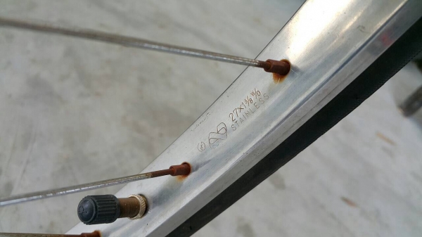 บริดสโตน โรดแมน โคโมรี่