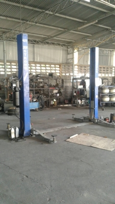 ลิฟท์ยกรถมือ2