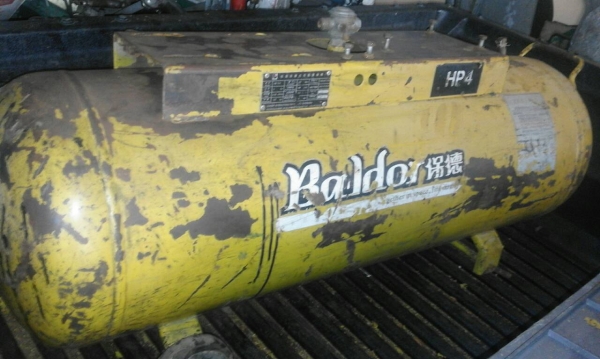 ขายถังปั๊มลมเปล่าและหัวปั๊มลมครับ