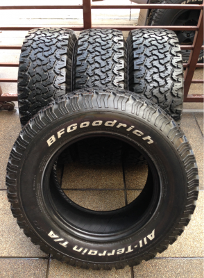 ยาง All BF Goodrich 265 70 17 ปี12 ดอกเต็มติดหนวดทุกเส้น ไม่มีปะ ราคาไม่แพง