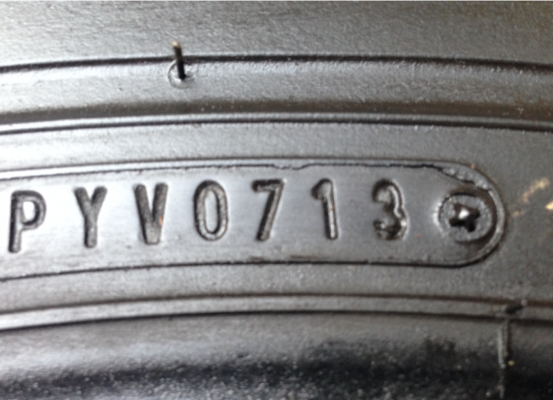 ยาง All Dunlop 31 ปี13 ดอกเต็ม พร้อมใช้งาน ราคาไม่แพง ยาง All Dunlop 31 ปี13 ดอกเต็ม พร้อมใช้งาน ราคาไม่แพง