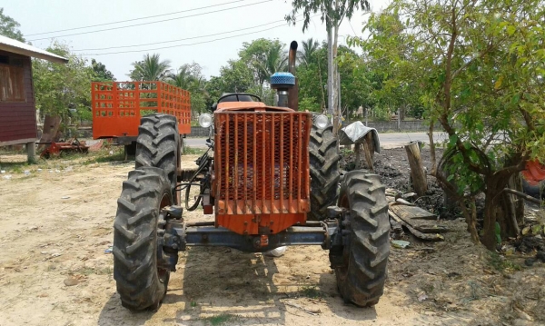ขาย รถไถ 2 เพลา KUBOTA M7500 อุปกรณ์มีผานดันหน้า ผาน 5 และโรตารี่ เอกสารใบซื้อขาย
