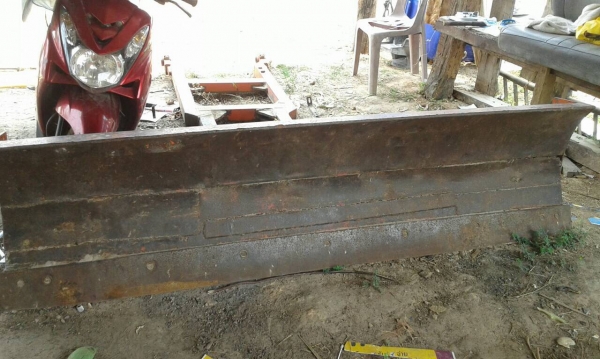ขาย รถไถ 2 เพลา KUBOTA M7500 อุปกรณ์มีผานดันหน้า ผาน 5 และโรตารี่ เอกสารใบซื้อขาย