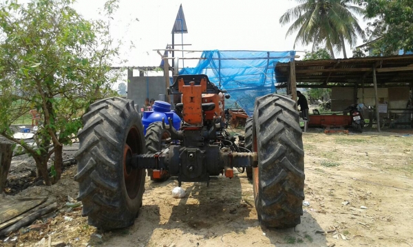 ขาย รถไถ 2 เพลา KUBOTA M7500 อุปกรณ์มีผานดันหน้า ผาน 5 และโรตารี่ เอกสารใบซื้อขาย
