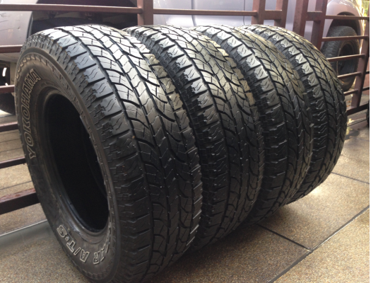 ยาง All Yokohama 245 70 16 ปลายปี13 ดอกเยอะ พร้อมใช้งาน ราคาไม่แพง