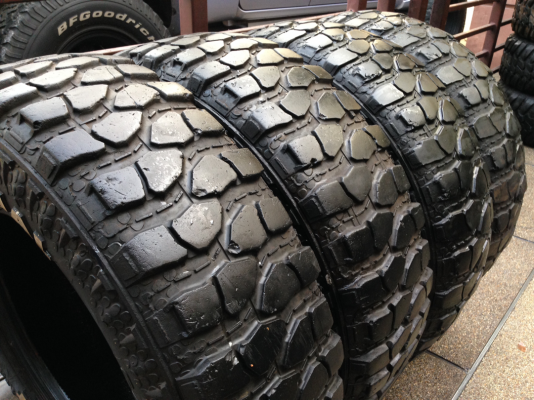 ยาง Mud GT radial 245 75 16 ปลายปี14 พร้อมใช้งาน ราคาไม่แพง ยาง Mud GT radial 245 75 16 ปลายปี14 พร้อมใช้งาน ราคาไม่แพง