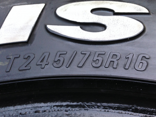 ยาง Mud Maxxis 245 75 16 ปี13 ราคาไม่แพง