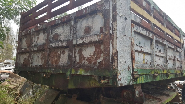 ขาย หางเซมิดั้ม 2 เพลา ยาว 7.20 เมตร ไม่มีทะเบียน ขายตามสภาพ ราคาต่อรองได้ครับ