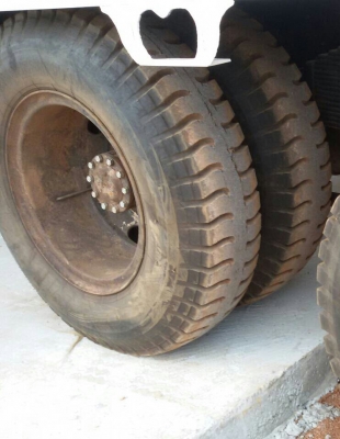 สิบล้อ ฮีโน่ FL187L HO7D195เพาเดียว เทนเลอร์ ลากแม็คโค 200 สภาพดีสวยพร้อมใช้ ทะเบียนพร้อม