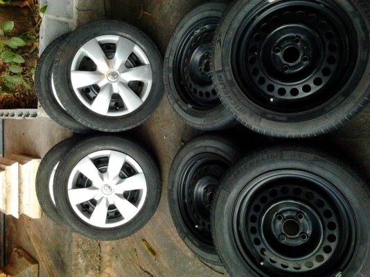 สวยๆ กะทะเหล็ก4-100ยางบริสโตน185/60/15ปี13 =ชุด 1600บาท