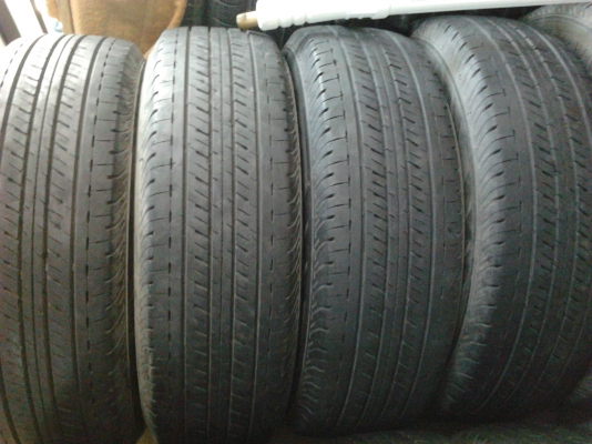 ยางบริสโตน 215/70/15 ชุด4เส้น 3200บาท