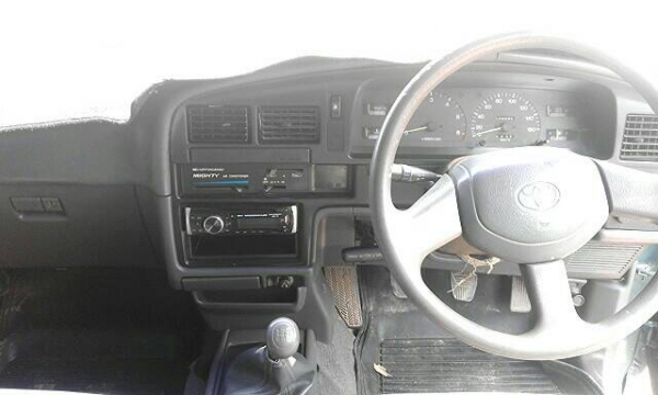 !!!!! โตโยต้า ไมตี้เอ็กแค๊ป ปี 39 โฉมโปร่งท้ายแท้ พวงมาลัยเพาเวอร์แท้ เครื่องดี